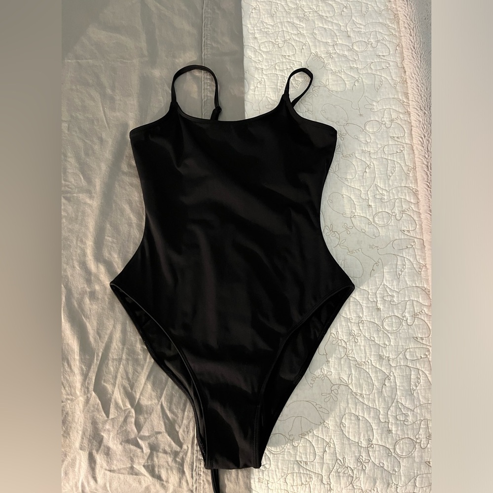 TA3 Lacey shaping Swimsuit Size L/RL